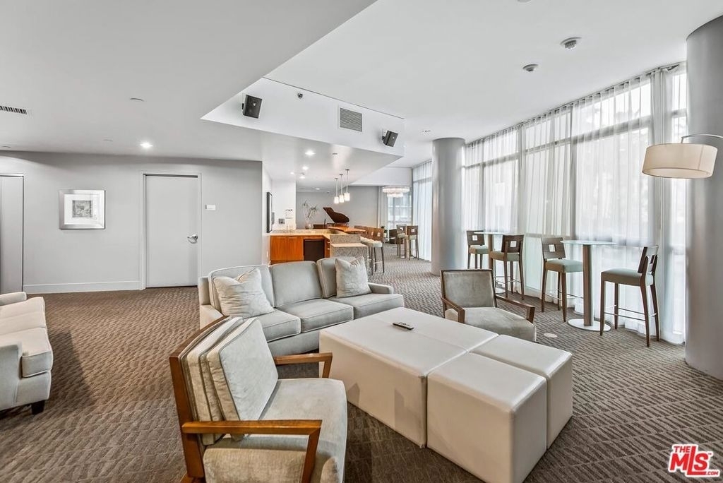 13650 Marina Pointe Drive - Photo 41