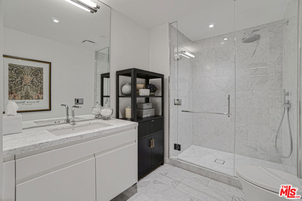 9000 W 3rd Street - Photo 18