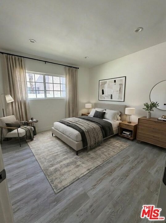 10218 Darby Avenue - Photo 8