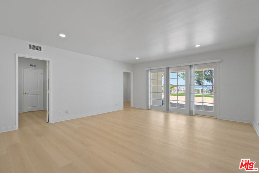 4159 Regal Oak Drive - Photo 17