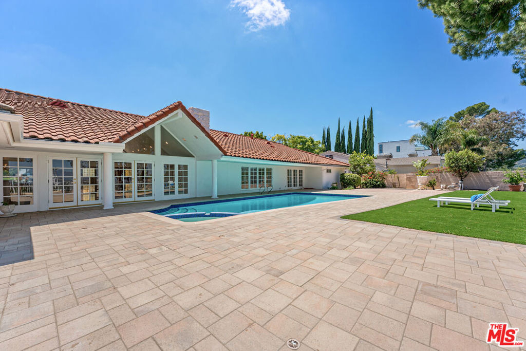 4159 Regal Oak Drive - Photo 38