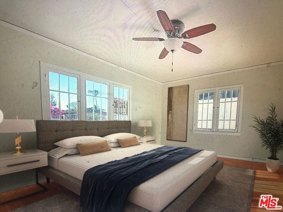 1360 Masselin Avenue - Photo 1