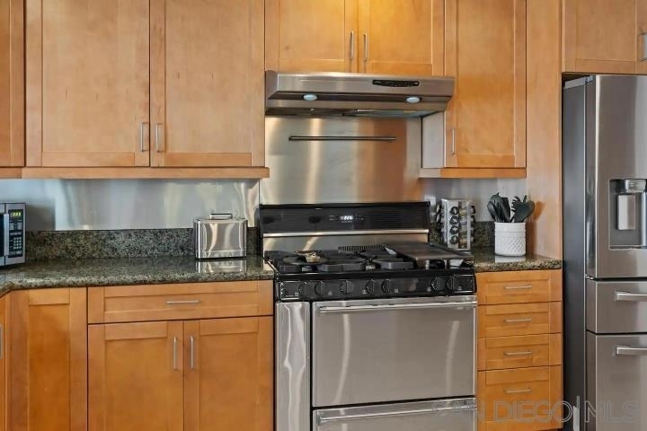 3625 Kingsley St - Photo 16