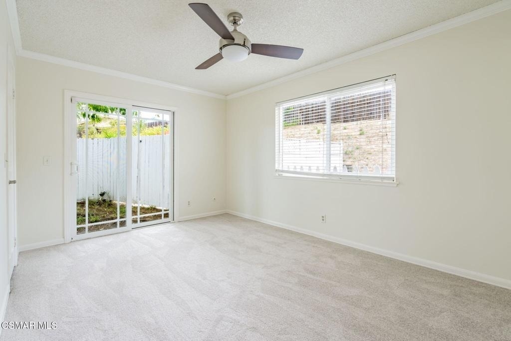 6894 Auburn Circle - Photo 17