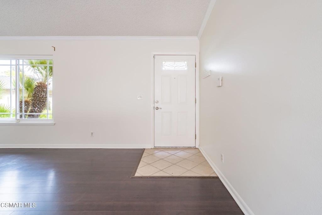 6894 Auburn Circle - Photo 8
