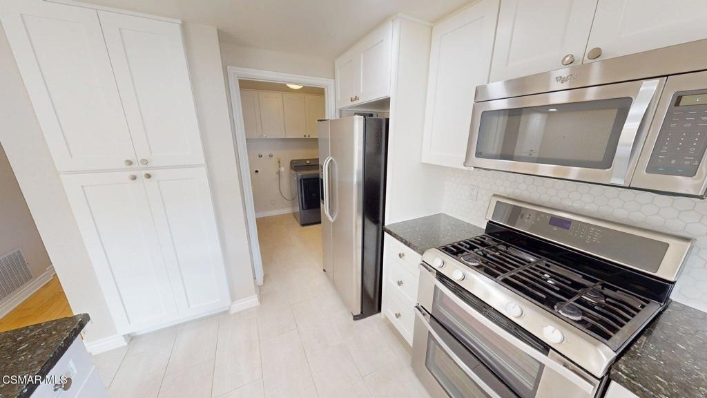 336 Green Moor Place - Photo 7