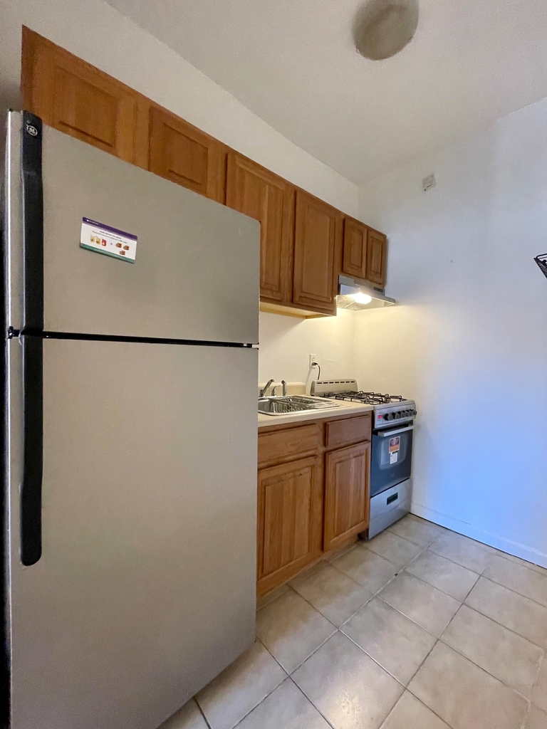 116 East 117th Street - Photo 11