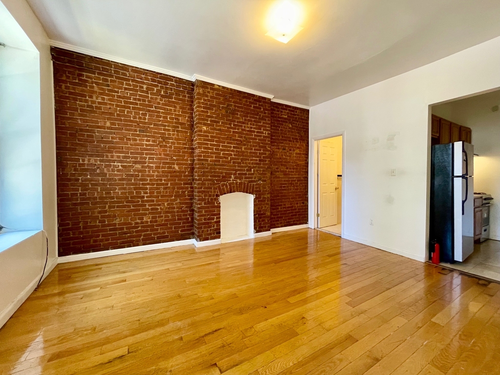 116 East 117th Street - Photo 9