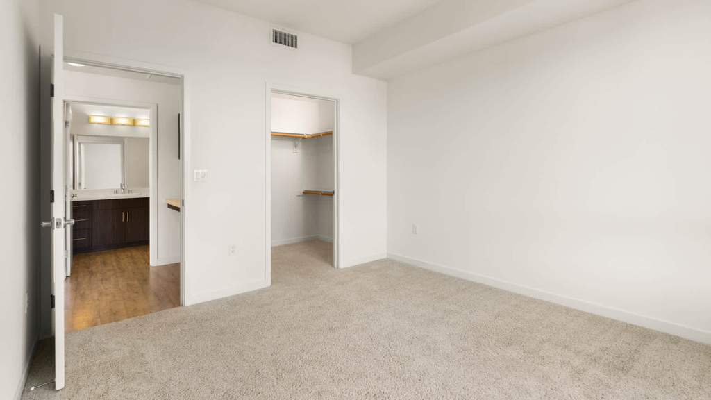 1333 Powell Street - Photo 47