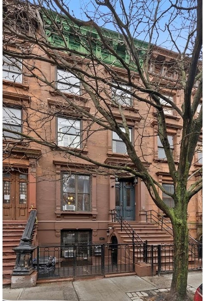32 E 126th St - Photo 8