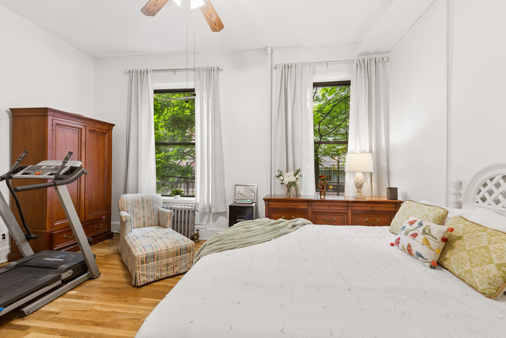 32 E 126th St - Photo 9