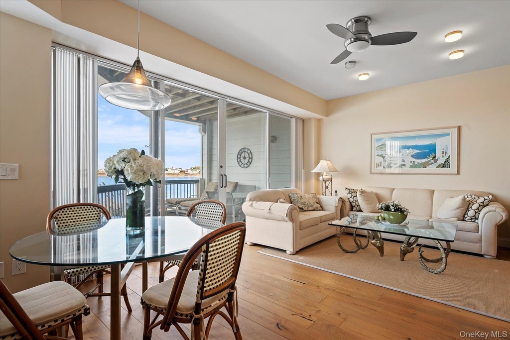 260 Dune Road - Photo 5