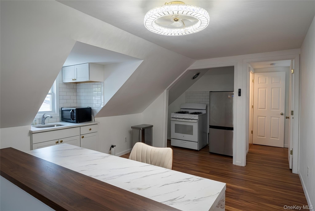 13 Cedarwood Drive - Photo 1