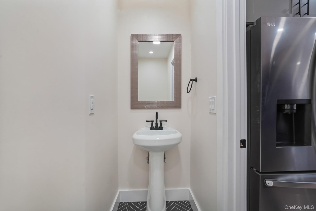 125 New Hamburg Road - Photo 14