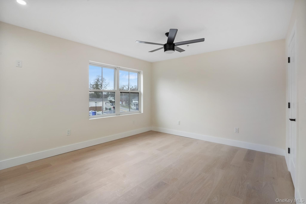 125 New Hamburg Road - Photo 18