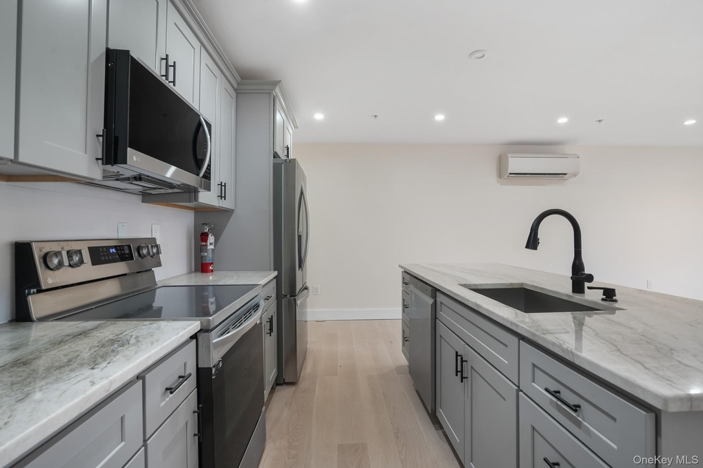 125 New Hamburg Road - Photo 7