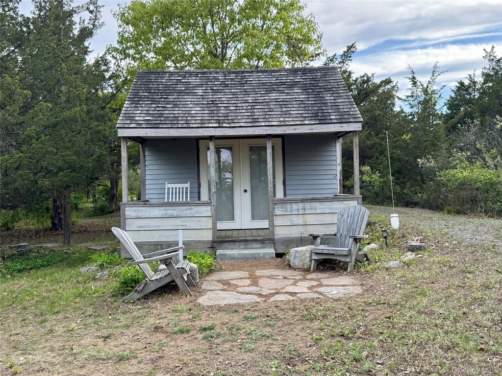 224 Centre Island Road - Photo 11