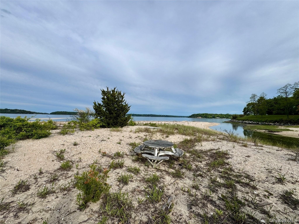 224 Centre Island Road - Photo 15