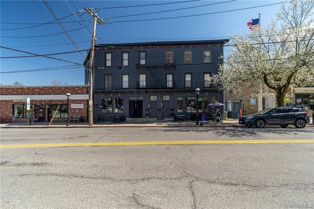 120 Grand Street - Photo 0