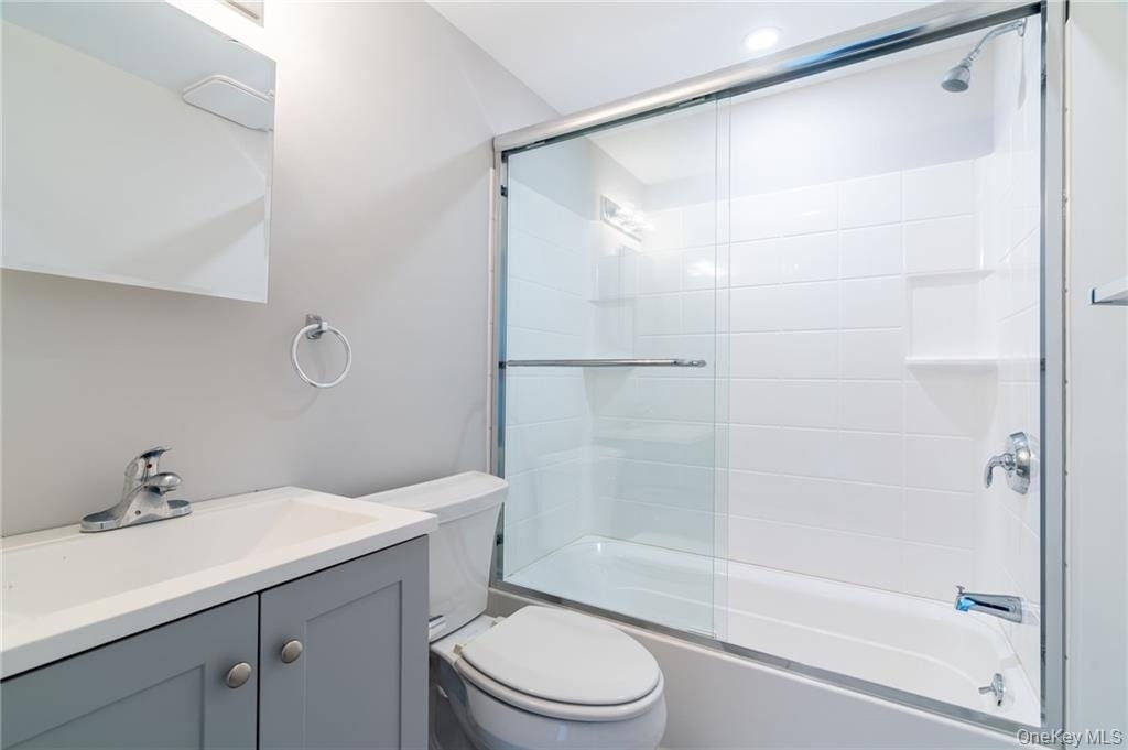 120 Grand Street - Photo 4