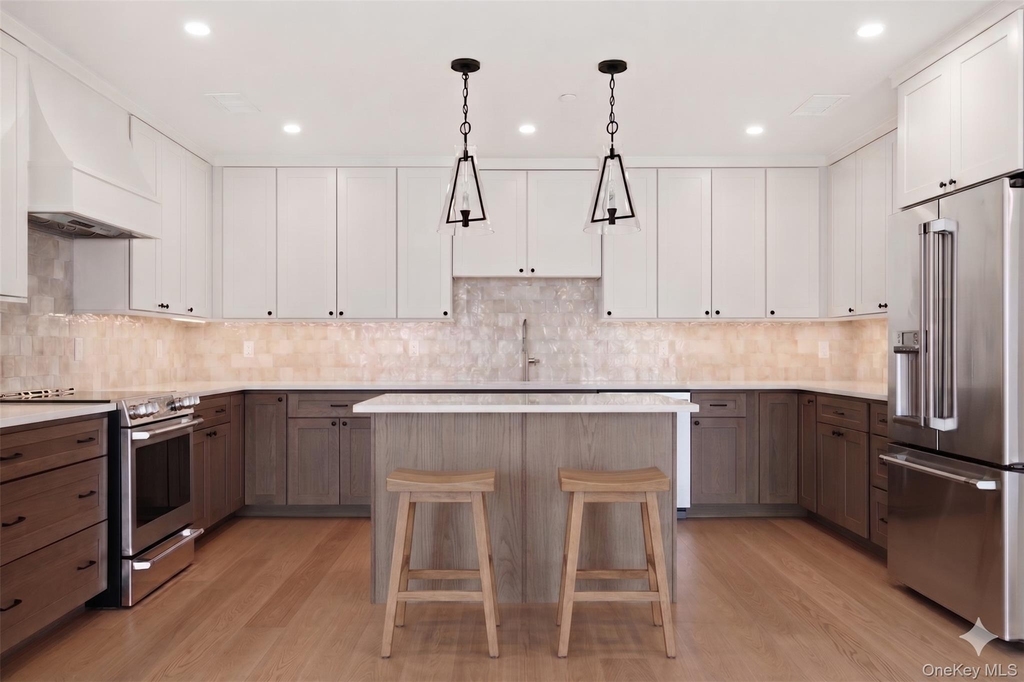 25 South Riverside Avenue - Photo 1