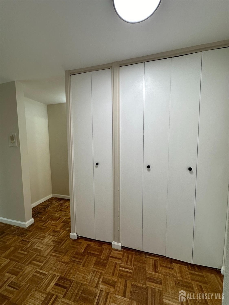 123 S Adelaide Avenue - Photo 7