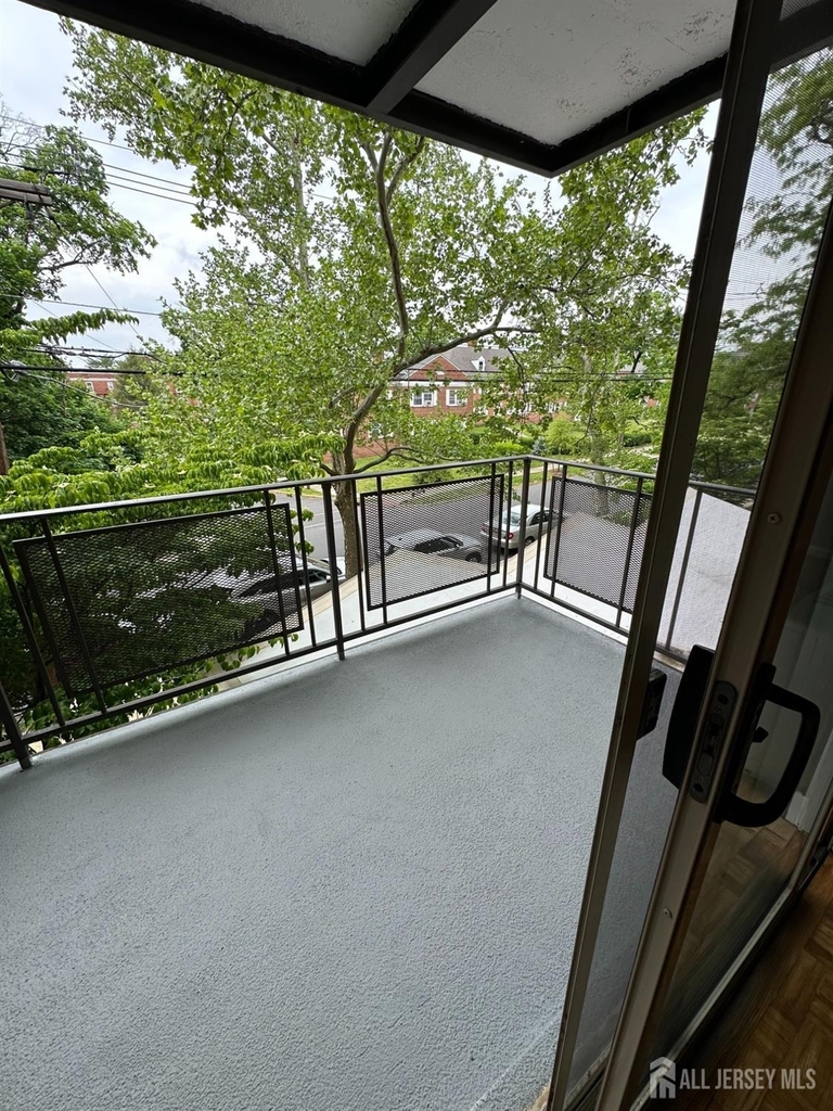 123 S Adelaide Avenue - Photo 11