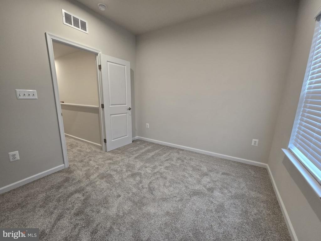 4928 Dunhaven Drive - Photo 6