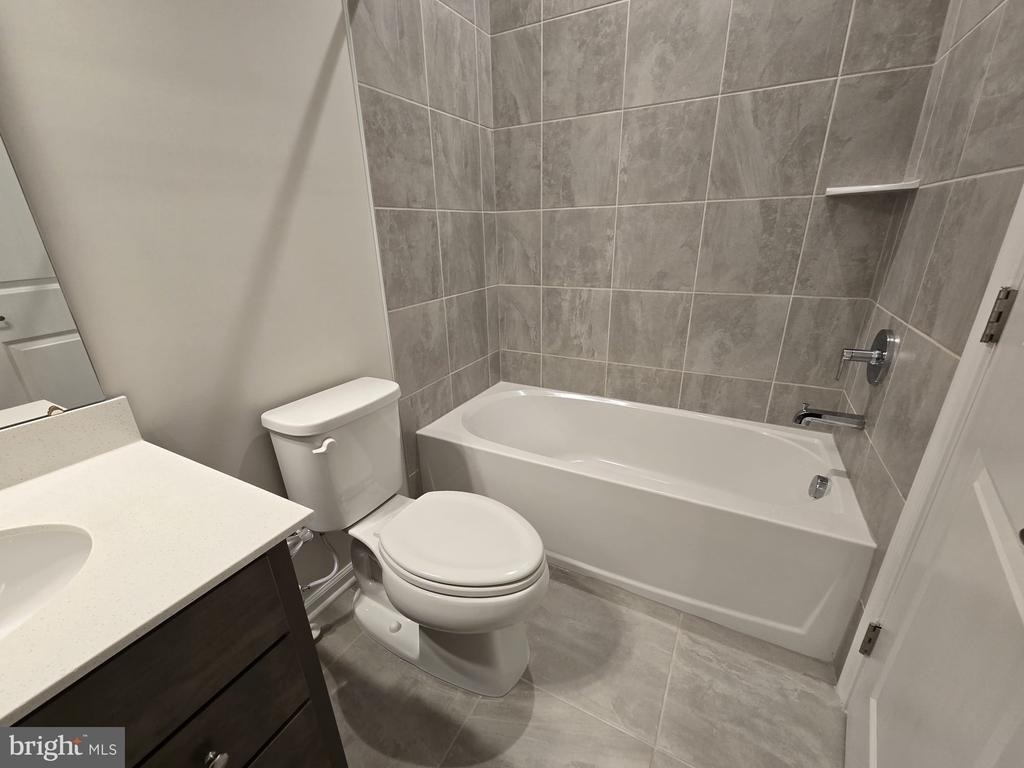 4928 Dunhaven Drive - Photo 7