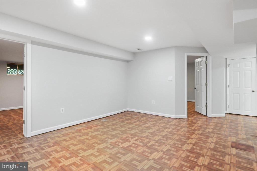 13719 Laurianne Terrace - Photo 6