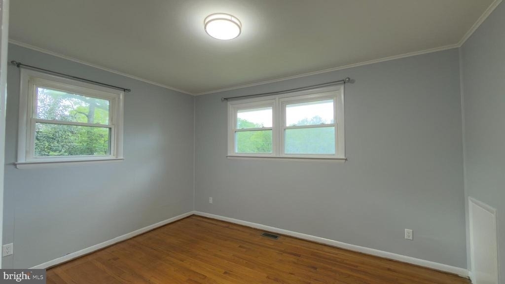 556 Orchard Street Nw - Photo 9