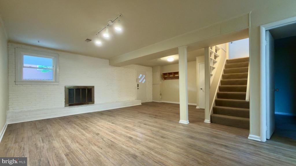 556 Orchard Street Nw - Photo 11
