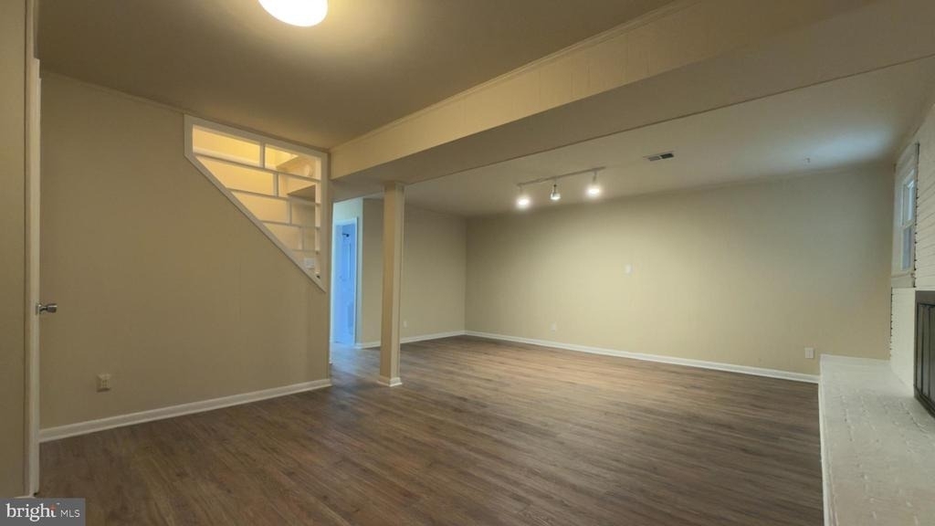 556 Orchard Street Nw - Photo 12
