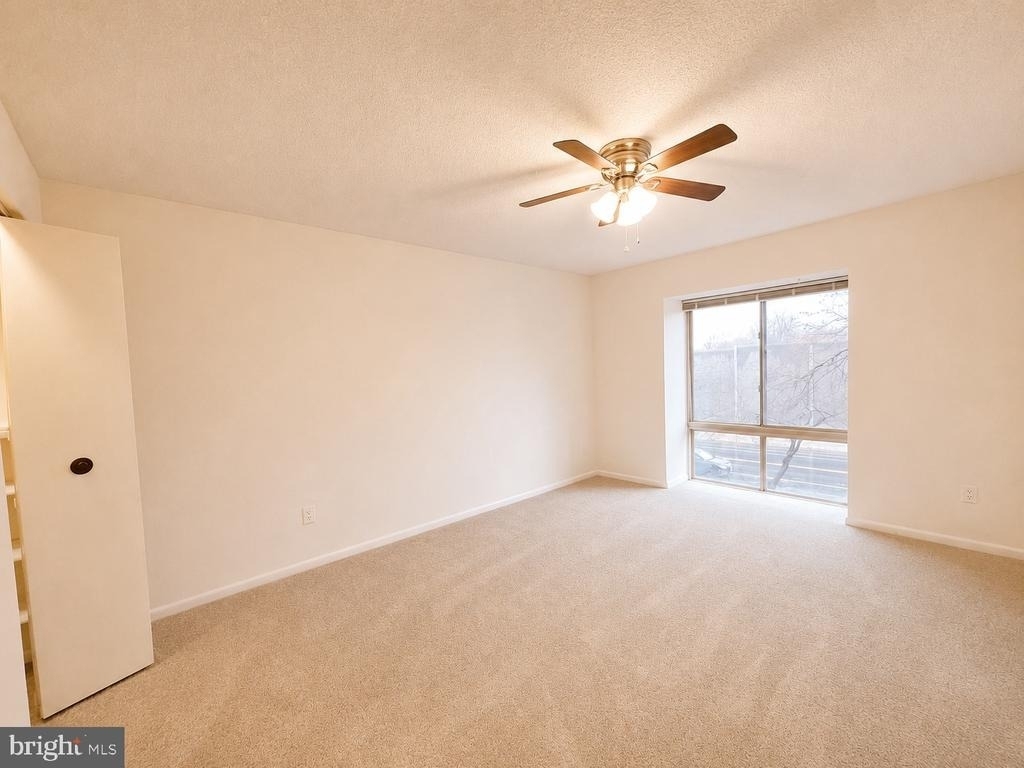 10204 Bushman Drive - Photo 10