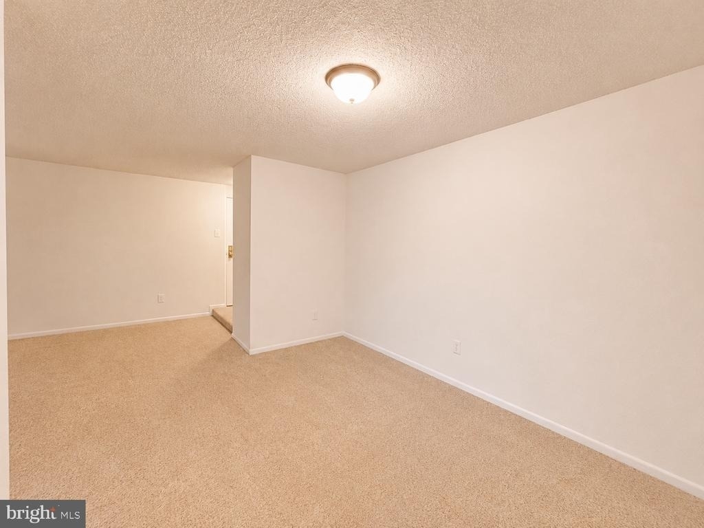 10204 Bushman Drive - Photo 7