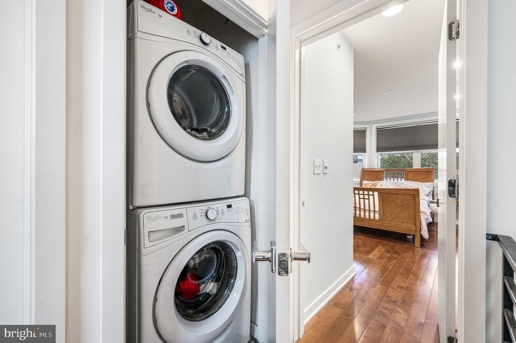 1014 S Bouvier Street - Photo 14