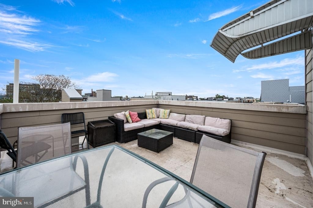1014 S Bouvier Street - Photo 20