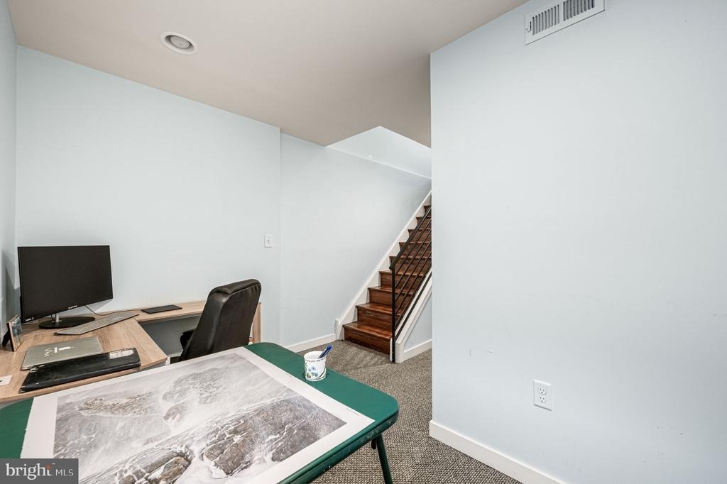 1014 S Bouvier Street - Photo 24