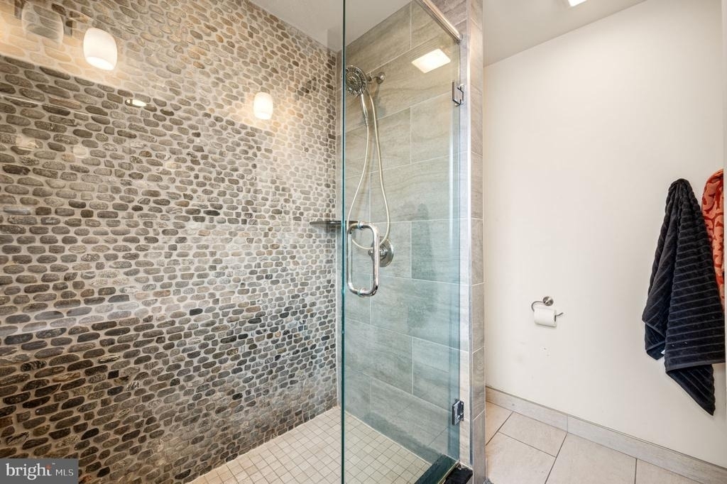 1014 S Bouvier Street - Photo 13