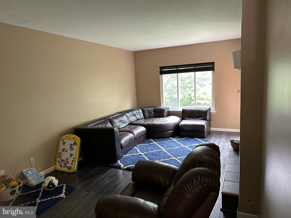 333 Winding Way - Photo 8