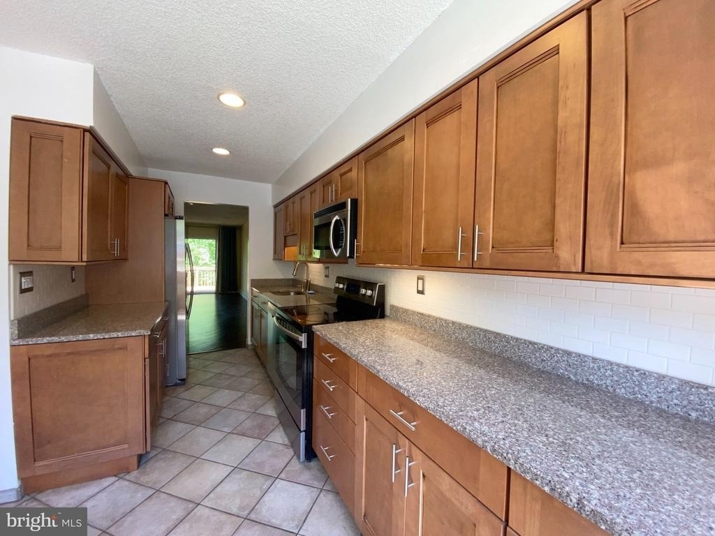 326 Brigade Court - Photo 44