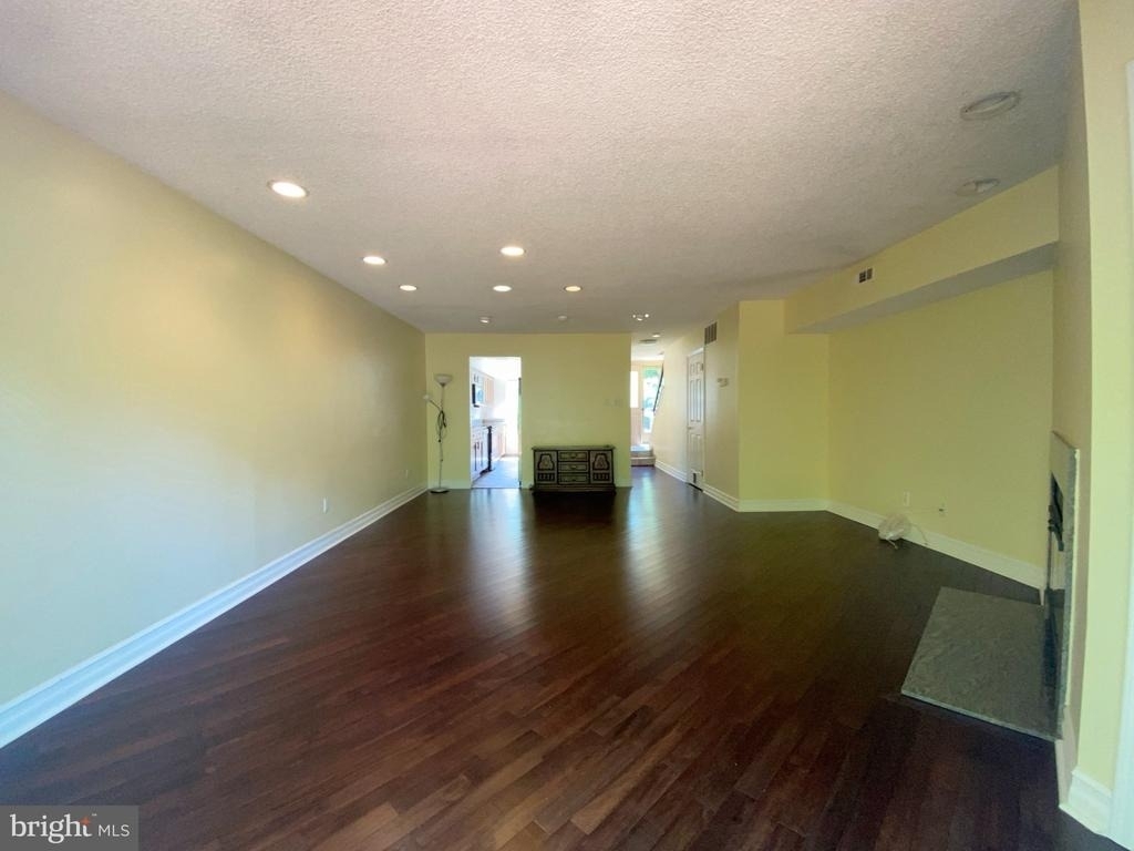 326 Brigade Court - Photo 13