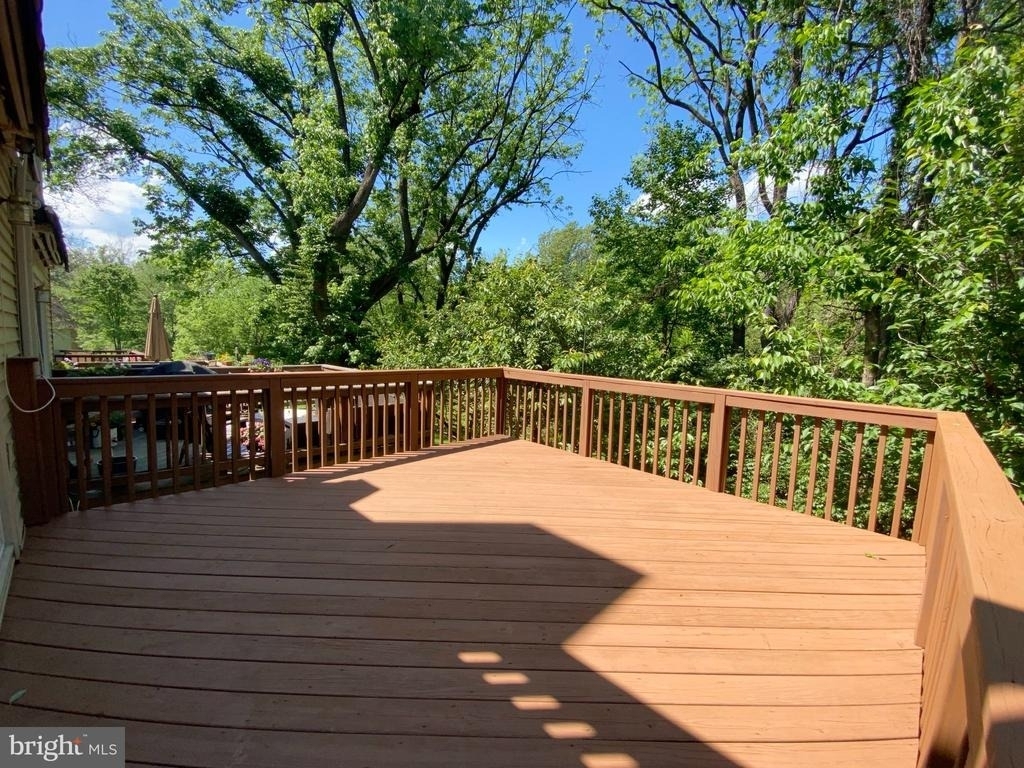 326 Brigade Court - Photo 8