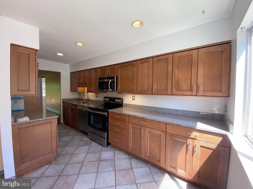 326 Brigade Court - Photo 3