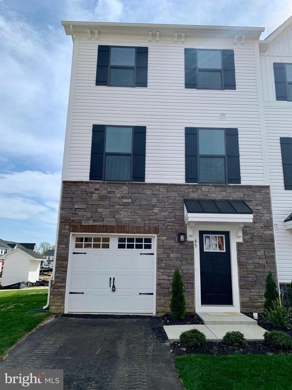65 Rosemary Way - Photo 0