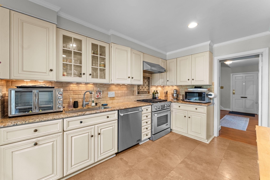 5121 Baltan Road - Photo 19