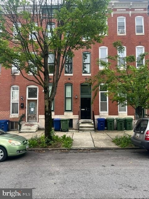 411 E Lafayette Avenue E - Photo 0