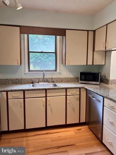 16 Colgate Drive - Photo 7
