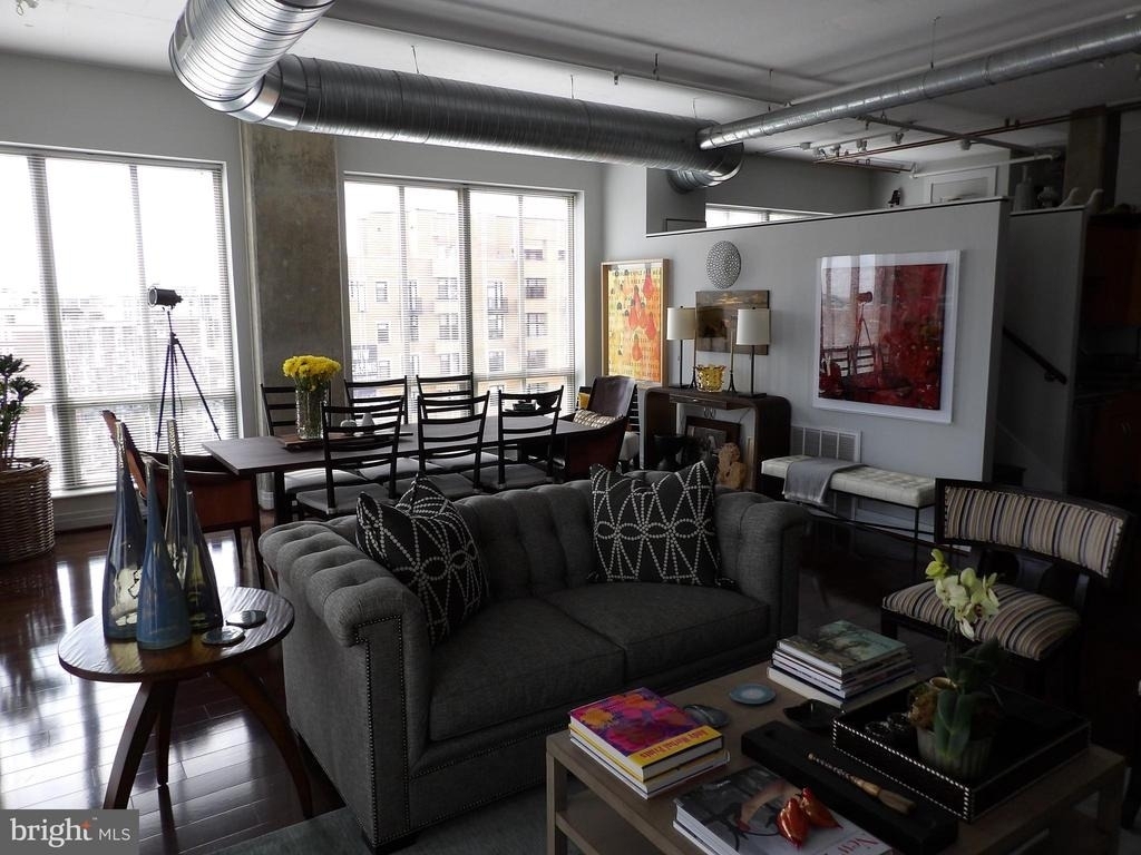 301 Massachusetts Avenue Nw - Photo 2