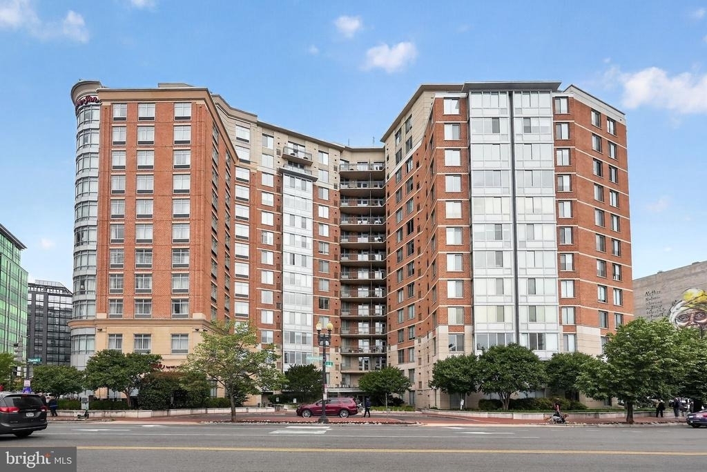 555 Massachusetts Avenue Nw - Photo 1